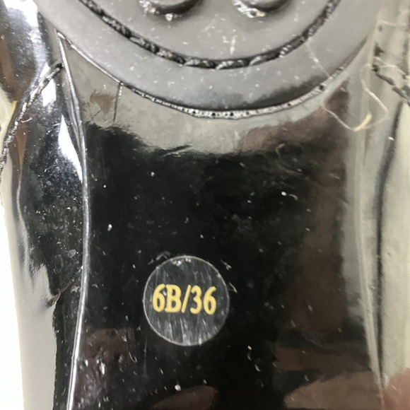 BCBGMaxAzria Leopard Print Flats with Black Trim - Picture 8 of 10